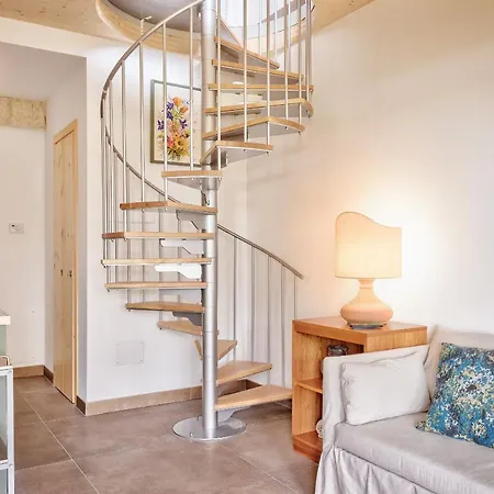 Byzantine Feel Piccione